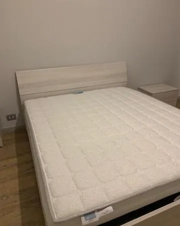Ampio In Zona Tranquilla Апартаменты